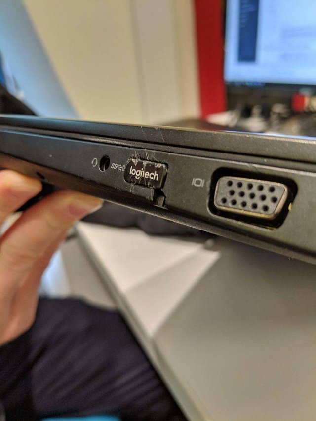 Tech Support Struggles (40 pics)