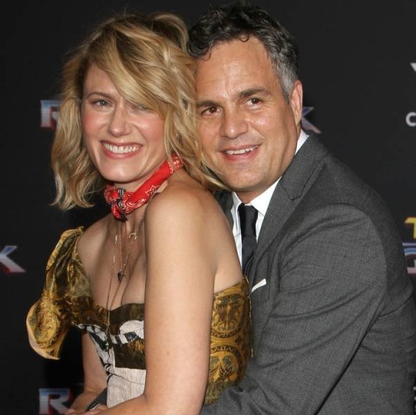 Celebrities Who Married Regular People (15 pics)
