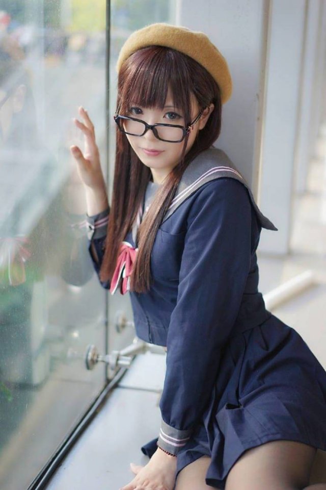 This Chinese Cosplayer 'Crome' Has A Secret (7 pics)