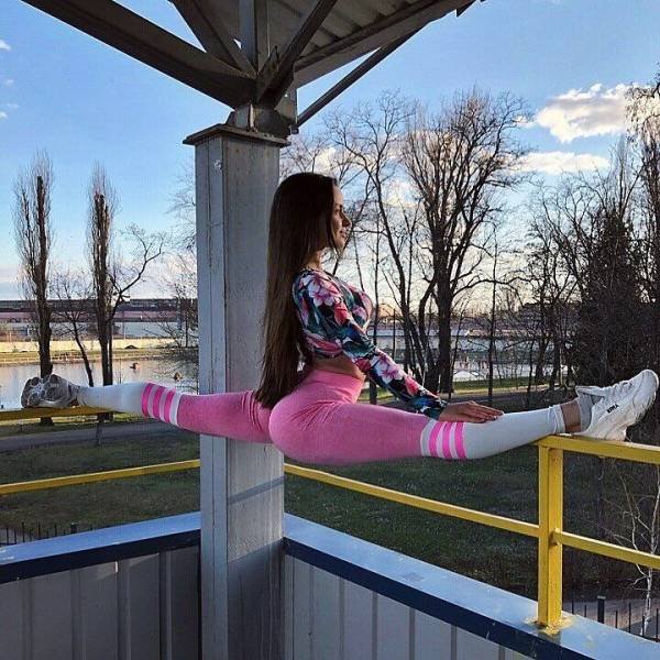 Flexible Girls (52 pics)