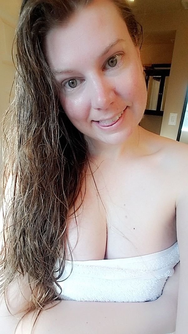 Wet Girls (40 pics)