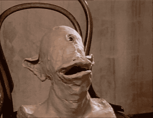 Surreal GIFs (18 gifs)