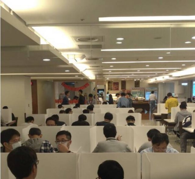 Quarantine Loosening In Different Countries (32 pics)