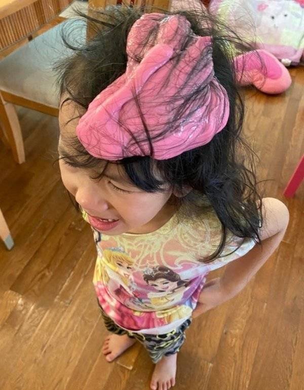 Living With Children (51 pics)