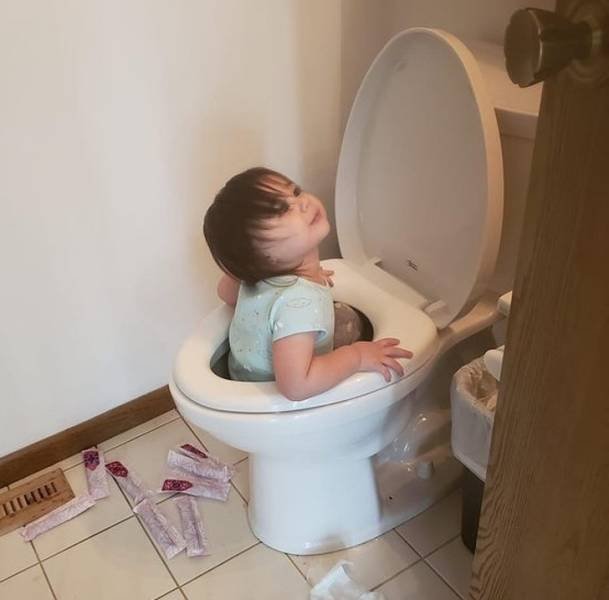 Living With Children (51 pics)