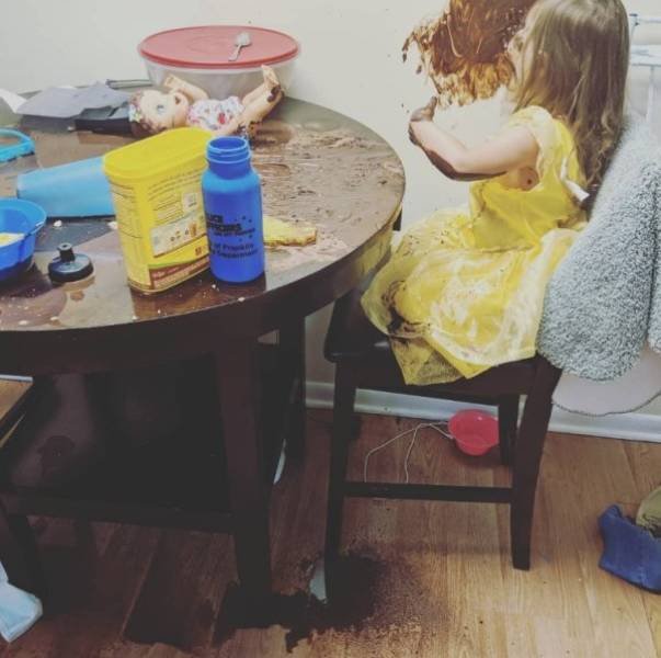 Living With Children (51 pics)