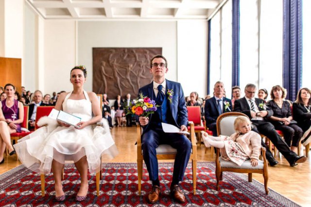 Kids And Weddings (31 pics) Kids And Weddings (31 pics)