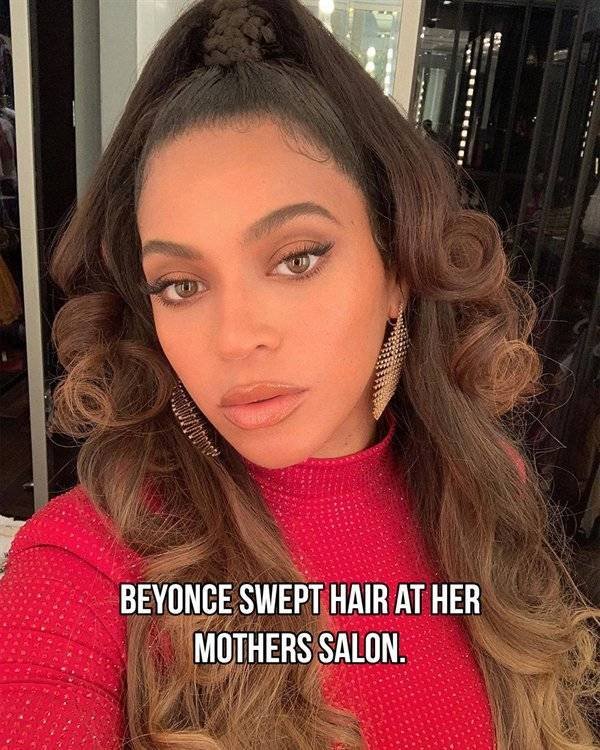 Celebrities And Their First Jobs (25 pics)