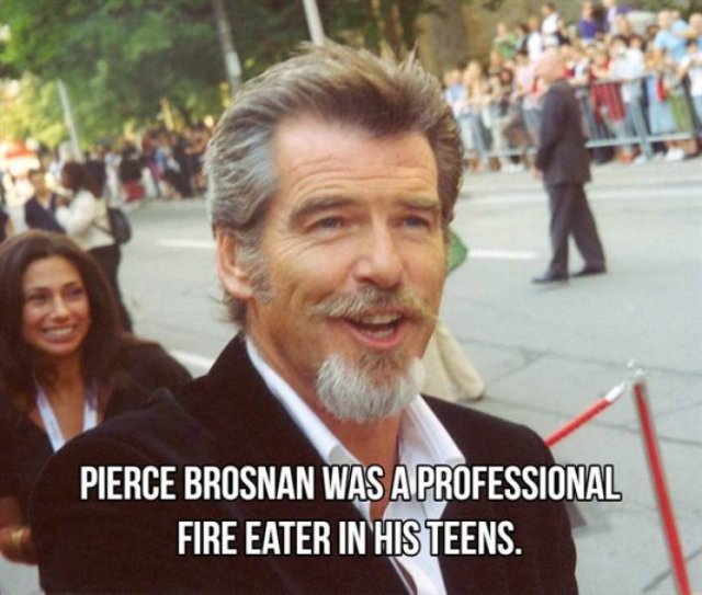Celebrities And Their First Jobs (25 pics)