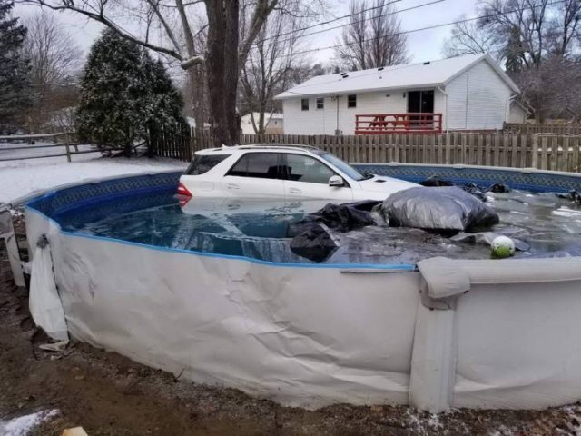 Bad Days Happen (52 pics)