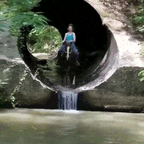 Hot Girls Fail Too (12 gifs)