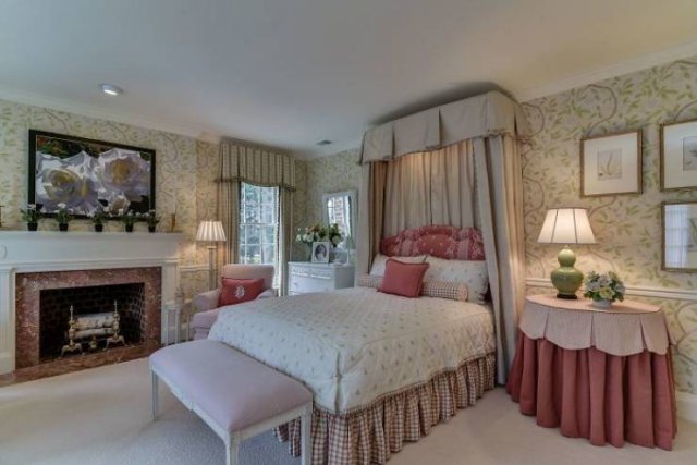 Look At This Luxury Mansion (28 pics)