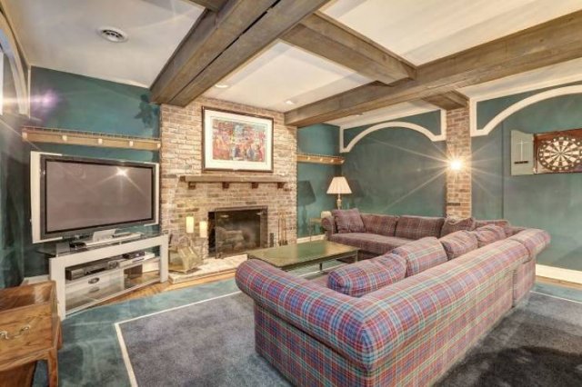Look At This Luxury Mansion (28 pics)
