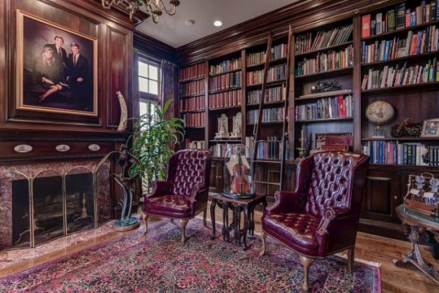 Look At This Luxury Mansion (28 pics)