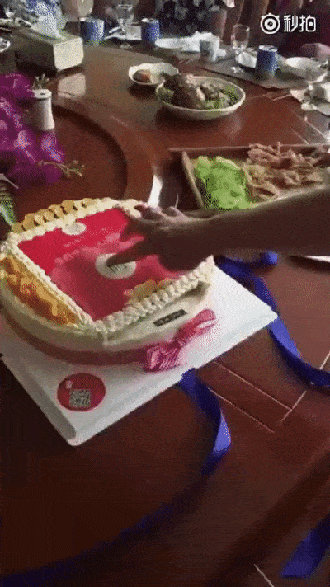 Acid Gifdump, June 1 (25 gifs)