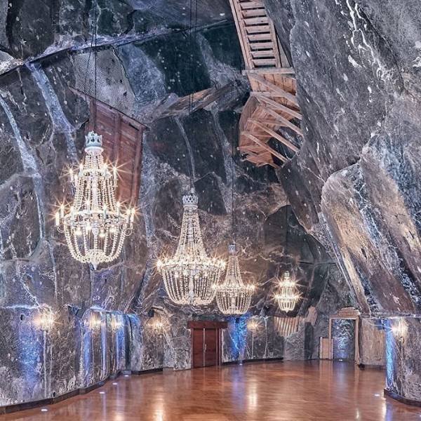 Amazing Polish Salt Mine (30 pics)