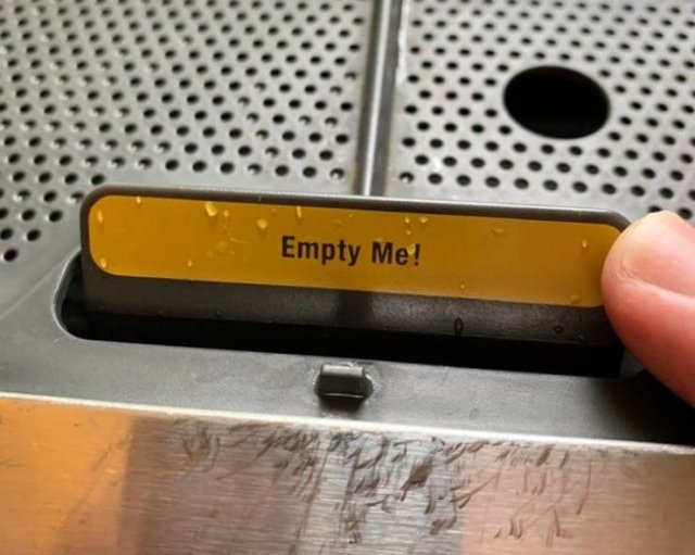 Everything's For Customers (17 pics) Everything's For Customers (17 pics)
