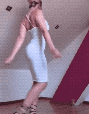 Hot Girls (36 gifs)