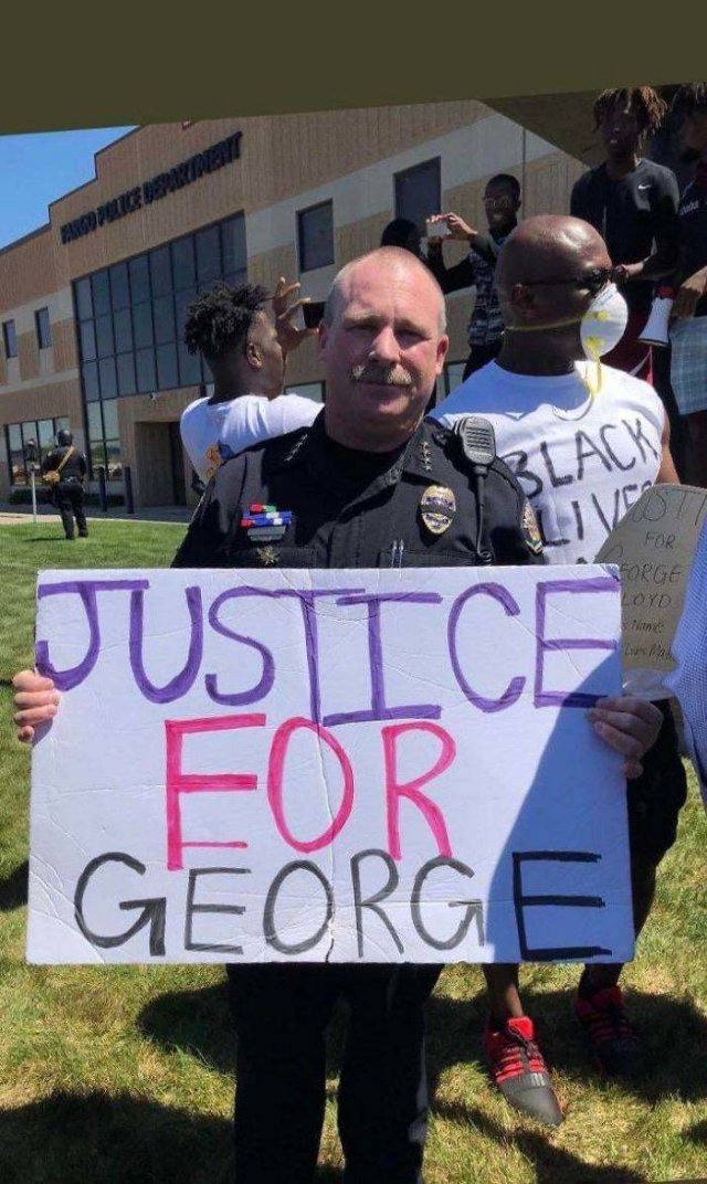George Floyd Protests Photos (35 pics)