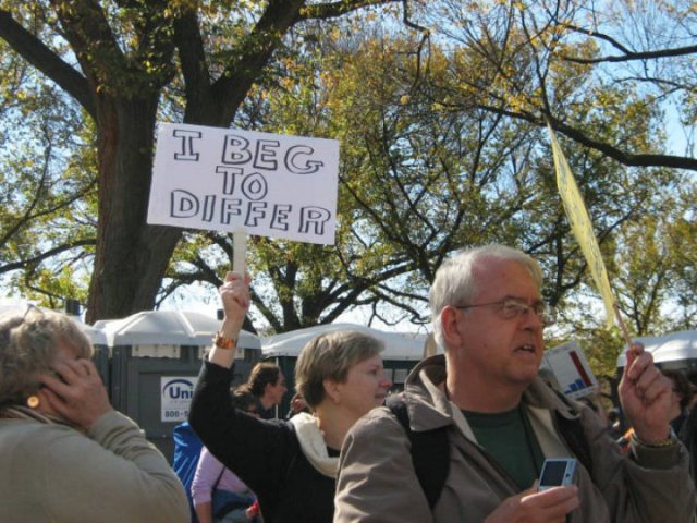 Protesters Signs (21 pics)