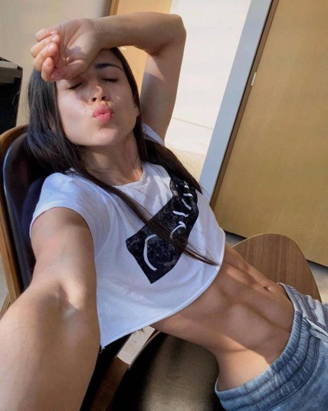 Sporty Girls (50 pics)