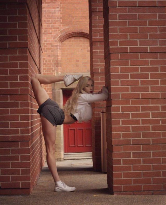 Sporty Girls (50 pics)