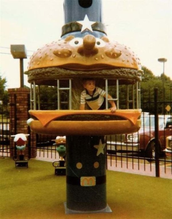 Old McDonald's Photos (30 pics)