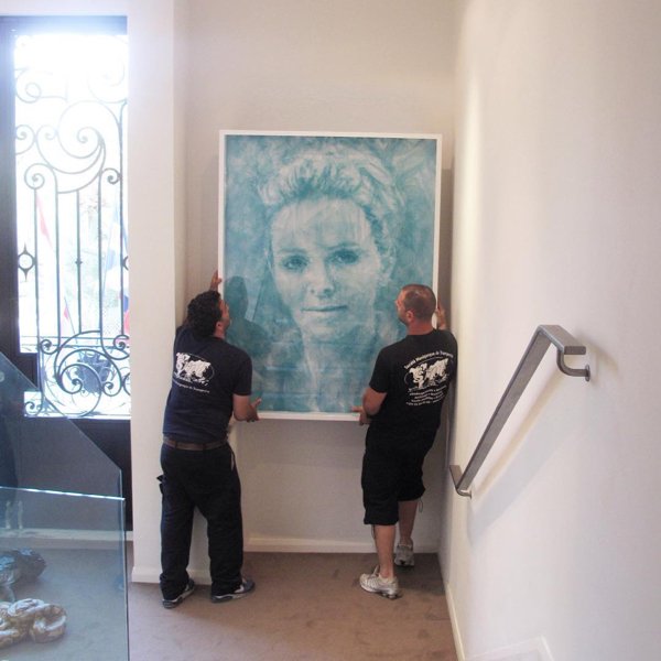 Portraits Created With An Iron And Netting (29 pics)