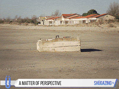 Surreal GIFs (18 gifs)