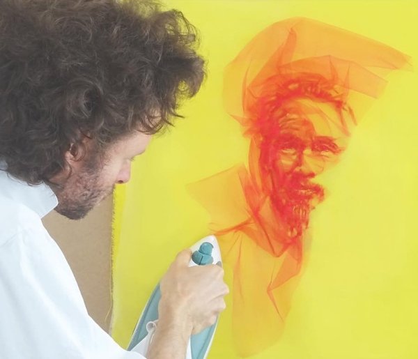 Portraits Created With An Iron And Netting (29 pics)