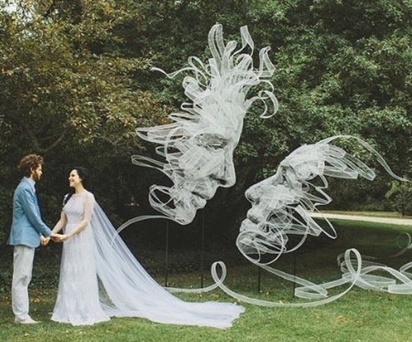 Portraits Created With An Iron And Netting (29 pics)