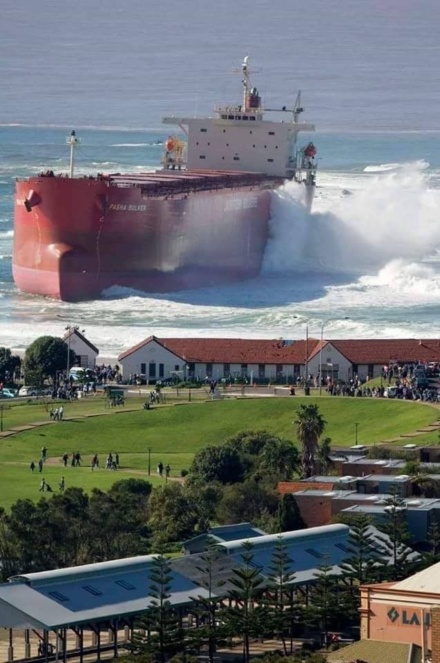Look Twice (45 pics)