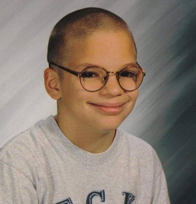 Childhood Stories (22 pics) Childhood Stories (22 pics)