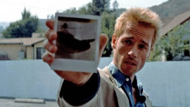 Movies People Could Watch Over And Over Again (20 pics) Movies People Could Watch Over And Over Again (20 pics)