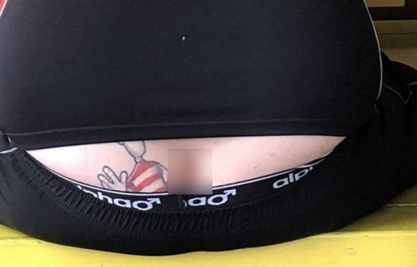 Dirty Humor (37 pics)