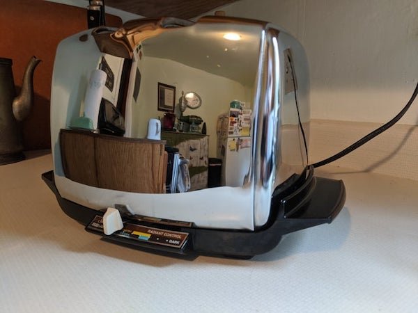 Old Things That Still Work (26 pics)