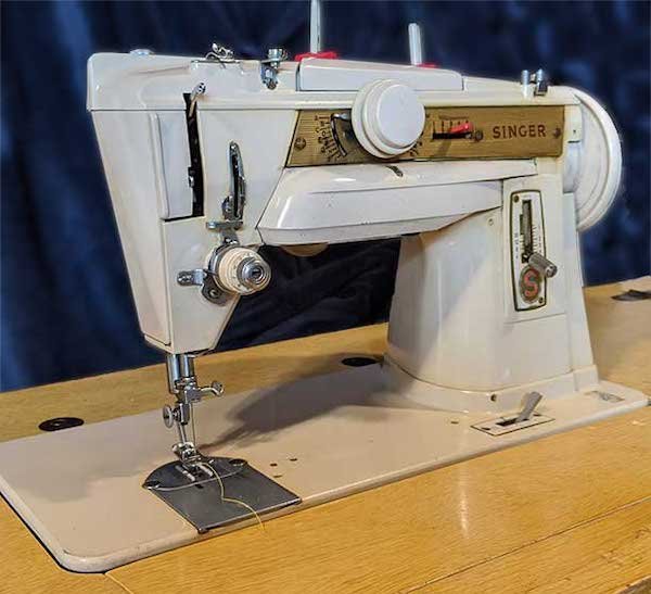 Old Things That Still Work (26 pics)