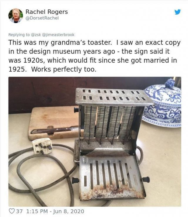 People Share Their Oldest Gadgets (46 pics)