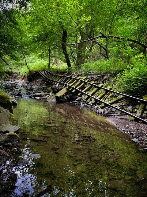 Abandoned Places (34 pics)