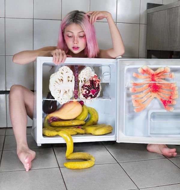 Amazing Art By Russian Model (39 pics)