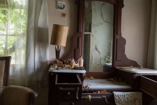 Abandoned Confederate Colonel's House (26 pics) Abandoned Confederate Colonel's House (26 pics)