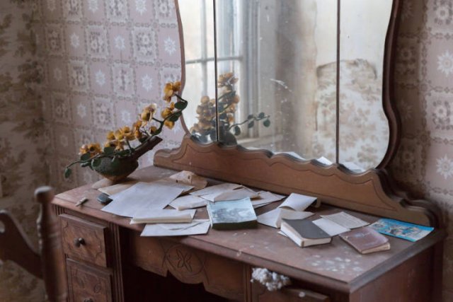Abandoned Confederate Colonel's House (26 pics) Abandoned Confederate Colonel's House (26 pics)