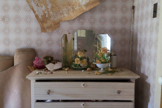Abandoned Confederate Colonel's House (26 pics) Abandoned Confederate Colonel's House (26 pics)