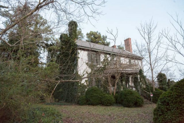 Abandoned Confederate Colonel's House (26 pics) Abandoned Confederate Colonel's House (26 pics)