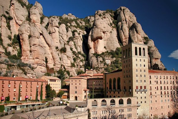 The World's Least Visited Countries (18 pics)