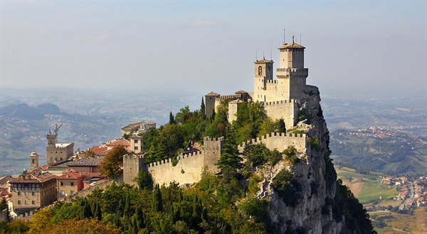 The World's Least Visited Countries (18 pics)