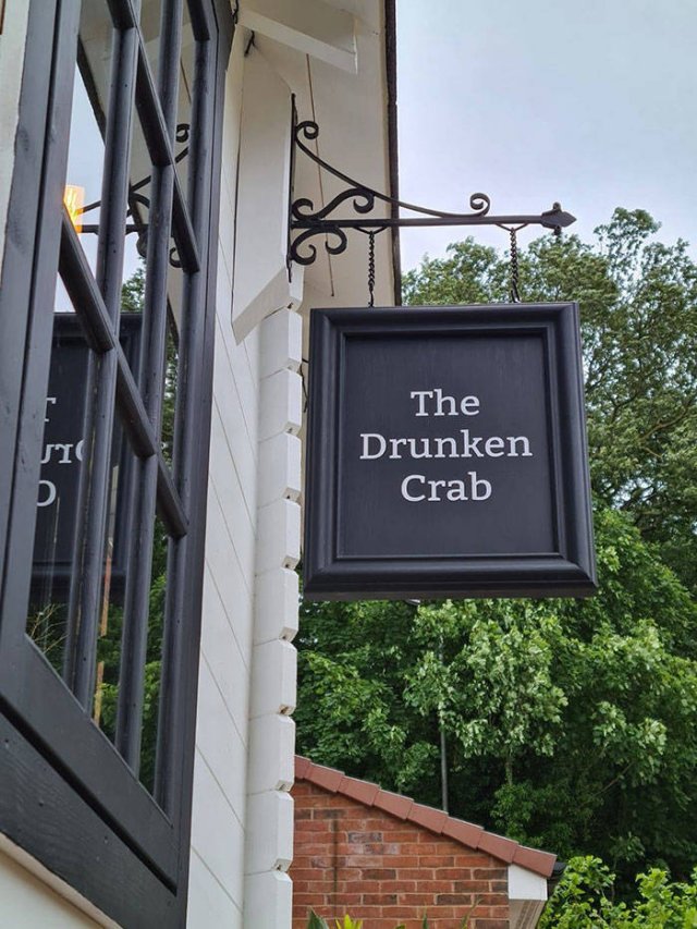 Own Pub "Drunken Crab" (29 pics)