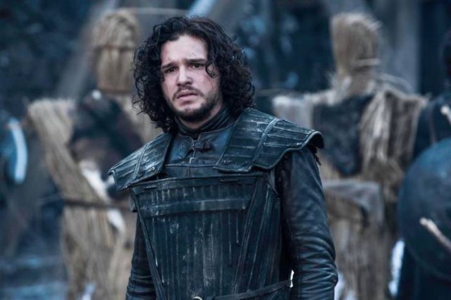 Actors And Actresses Who Played Characters Way Younger And Older (30 pics)