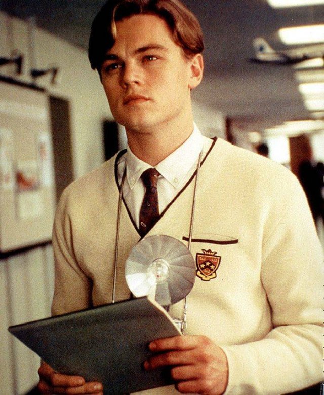 Actors And Actresses Who Played Characters Way Younger And Older (30 pics)
