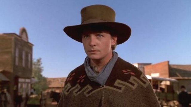 Actors And Actresses Who Played Characters Way Younger And Older (30 pics)